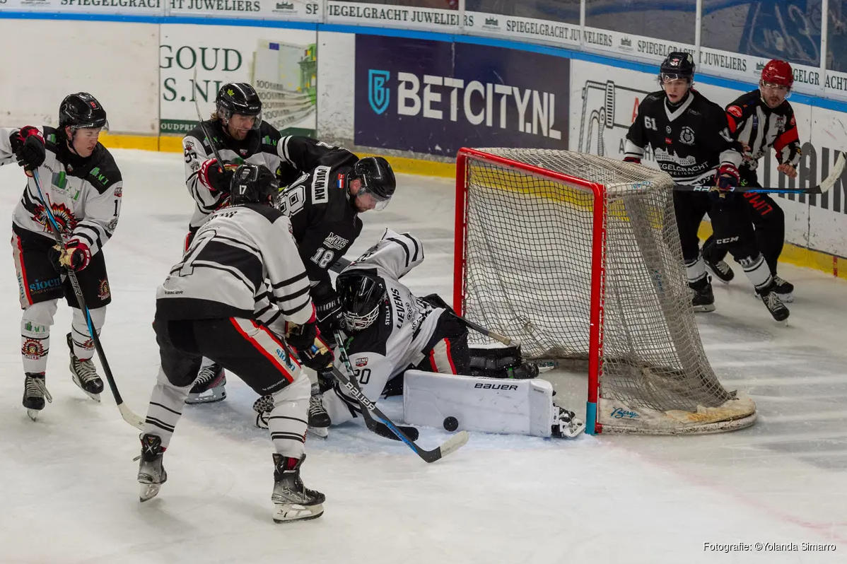 Tigers houden redelijk stand tegen Bene-Leagueteam Leuven Chiefs Foto Yolanda Simarro