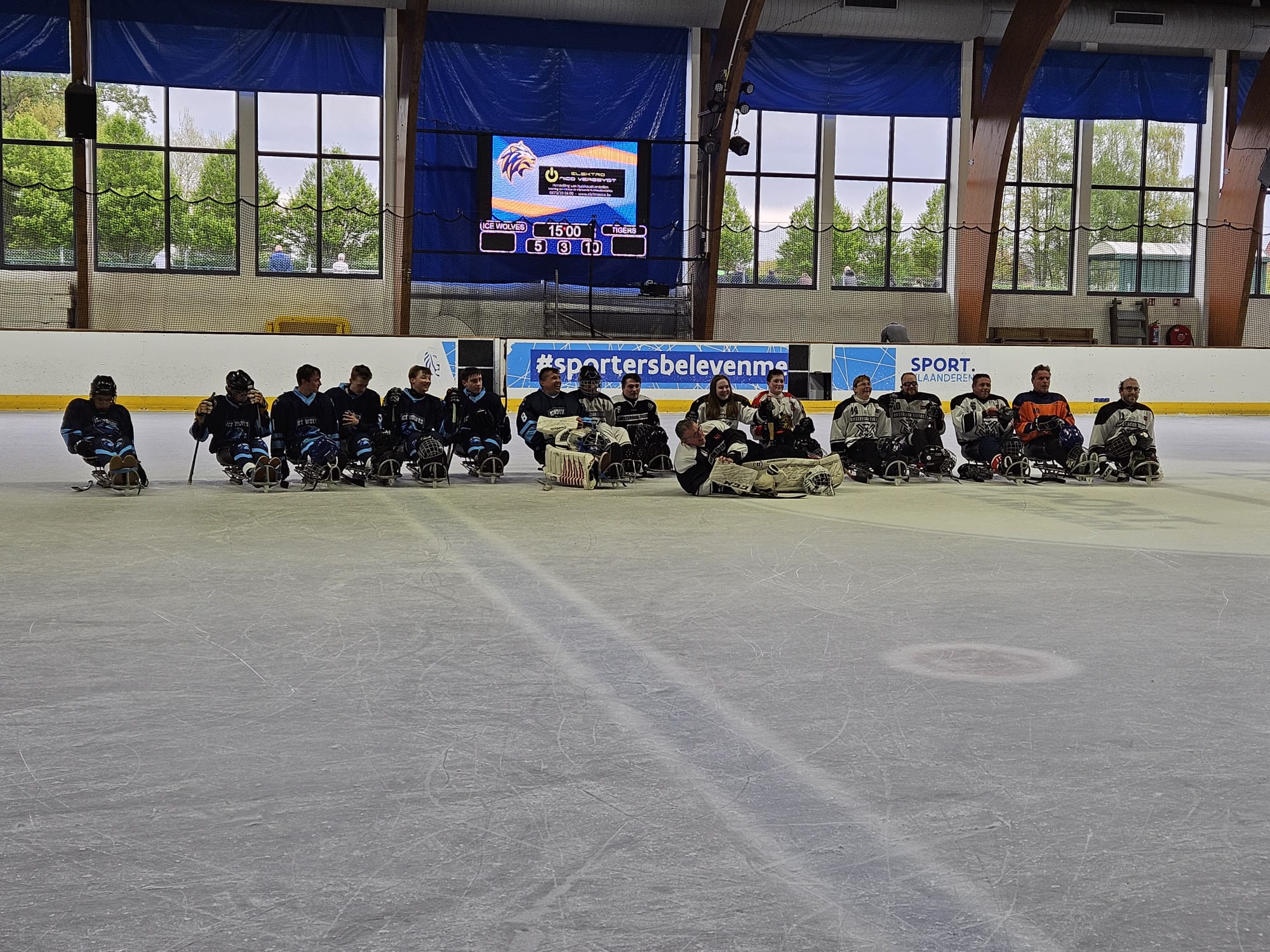 Internationale para ijshockey wedstrijd toont groei van Nederland richting finale