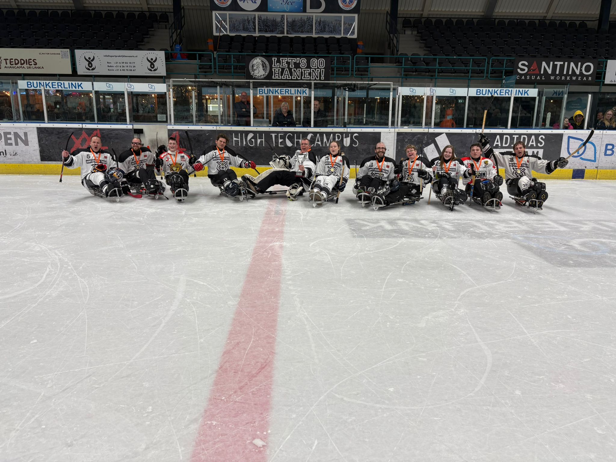 Amsterdam Tigers winnaars van de Para ijshockey finale 2025-2026